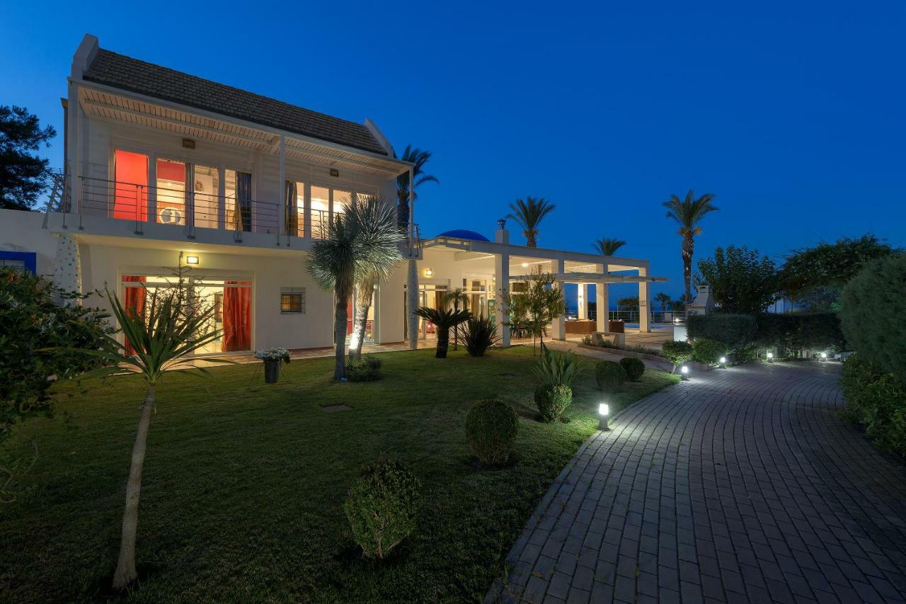 Grande Dame Villa Of Rhodes Асгуру Екстер'єр фото